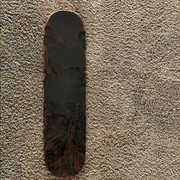 Custom skateboard deck Hydrodip and splatter paint - Picture 5 of 5